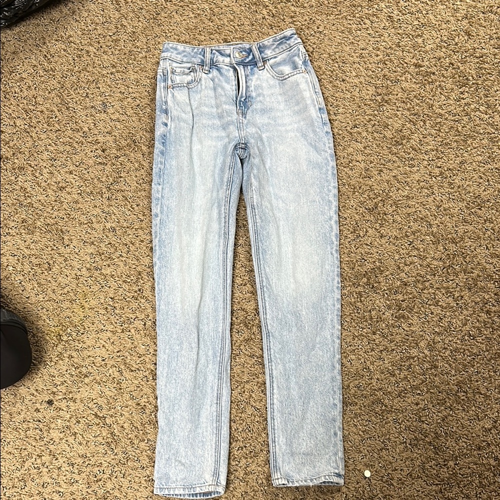 Light Blue High-Waisted Women's Jeans